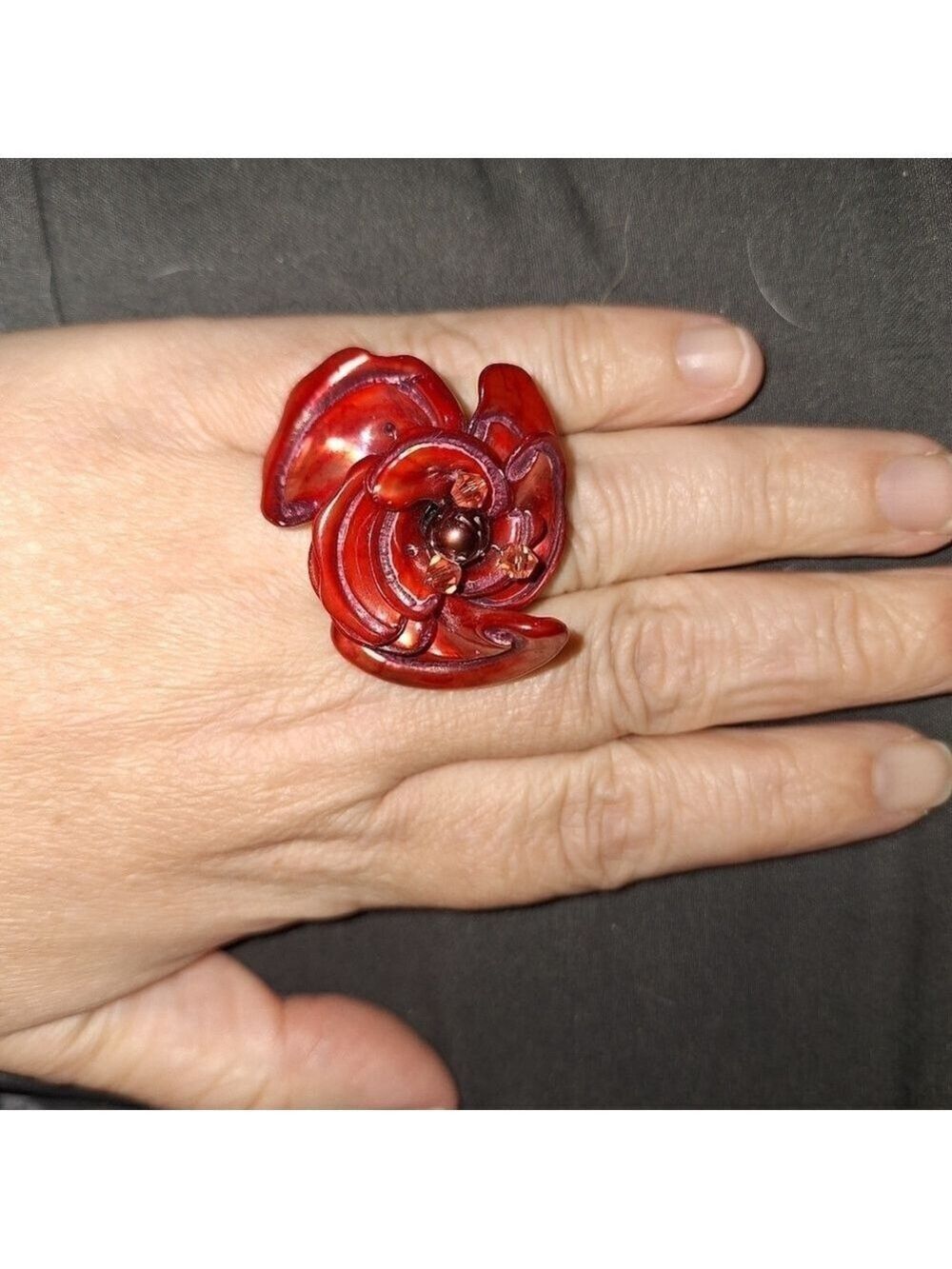 Red Flower Shell Ring Adjustable Band - Picture 2 of 3